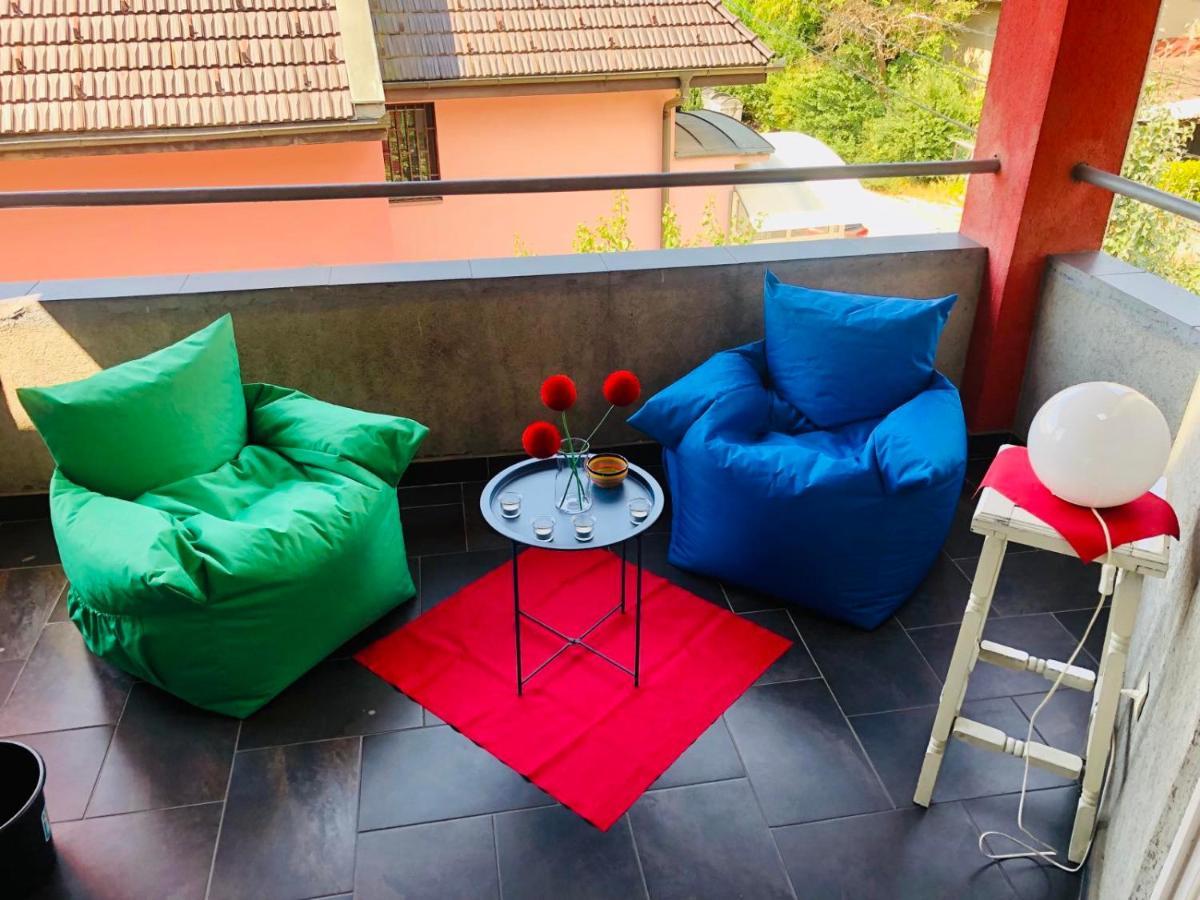 Apartman Studio Sch Sch Sch Sarajevo Bagian luar foto